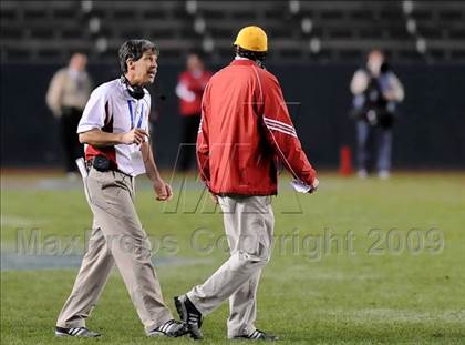 Thumbnail 2 in St. Mary's vs. Cathedral (CIF State D2 Final) photogallery.
