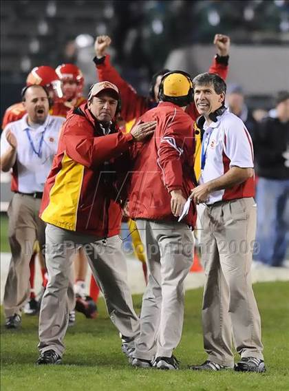 Thumbnail 2 in St. Mary's vs. Cathedral (CIF State D2 Final) photogallery.