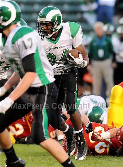 Thumbnail 3 in St. Mary's vs. Cathedral (CIF State D2 Final) photogallery.