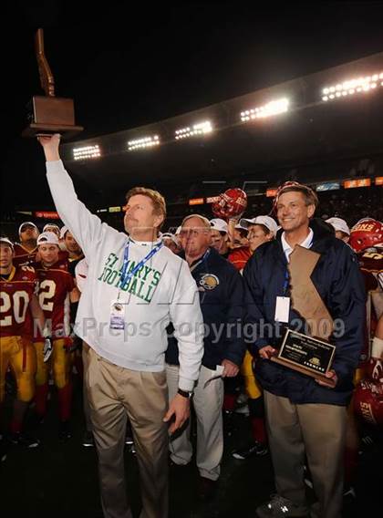 Thumbnail 1 in St. Mary's vs. Cathedral (CIF State D2 Final) photogallery.