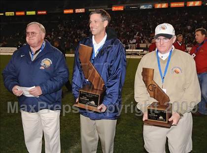 Thumbnail 1 in St. Mary's vs. Cathedral (CIF State D2 Final) photogallery.