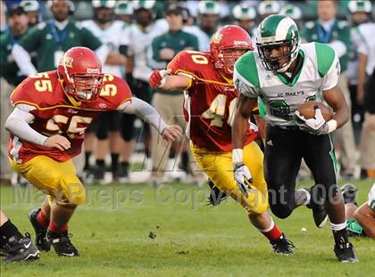 Thumbnail 3 in St. Mary's vs. Cathedral (CIF State D2 Final) photogallery.