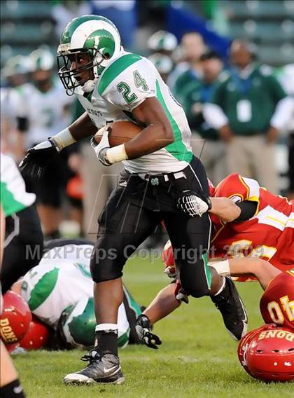 Thumbnail 2 in St. Mary's vs. Cathedral (CIF State D2 Final) photogallery.