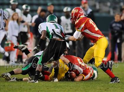 Thumbnail 1 in St. Mary's vs. Cathedral (CIF State D2 Final) photogallery.