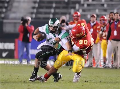Thumbnail 2 in St. Mary's vs. Cathedral (CIF State D2 Final) photogallery.