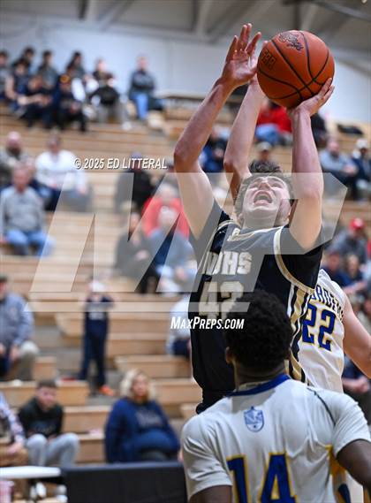 Thumbnail 1 in Catholic Central vs. Notre Dame (OHSAA DIV VII Regional Semifinal) photogallery.