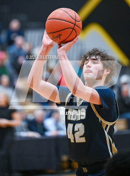 Thumbnail 2 in Catholic Central vs. Notre Dame (OHSAA DIV VII Regional Semifinal) photogallery.
