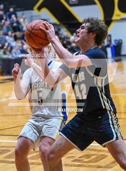 Thumbnail 2 in Catholic Central vs. Notre Dame (OHSAA DIV VII Regional Semifinal) photogallery.