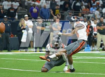 Thumbnail 3 in Union Parish vs. Many (LHSAA Div III Non-Select Final) photogallery.
