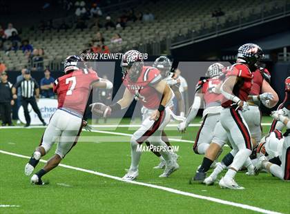 Thumbnail 2 in Union Parish vs. Many (LHSAA Div III Non-Select Final) photogallery.