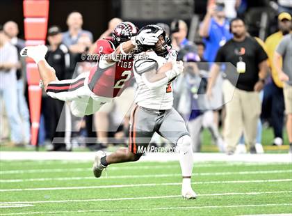 Thumbnail 1 in Union Parish vs. Many (LHSAA Div III Non-Select Final) photogallery.