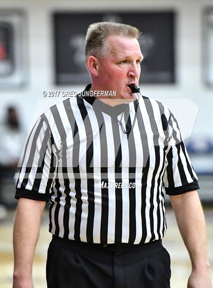 Thumbnail 3 in St. John Bosco vs. Salesian College Preparatory (MaxPreps/DLS MLK Classic) photogallery.
