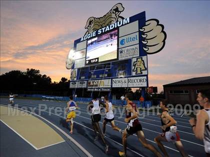 Thumbnail 2 in Nike Outdoor Nationals - Day 1 photogallery.