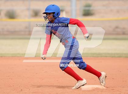 Thumbnail 2 in Coolidge vs Horizon (Sunrise Mountain Invitational) photogallery.