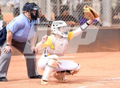 Thumbnail 2 in Coolidge vs Horizon (Sunrise Mountain Invitational) photogallery.