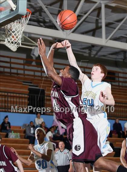 Thumbnail 3 in Fulton @ Gibbs photogallery.