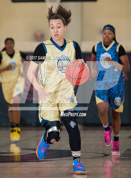 Thumbnail 1 in NorCal Sports All Star Game East vs West photogallery.