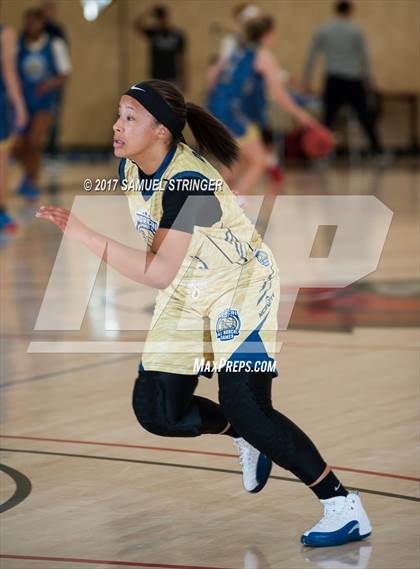 Thumbnail 3 in NorCal Sports All Star Game East vs West photogallery.