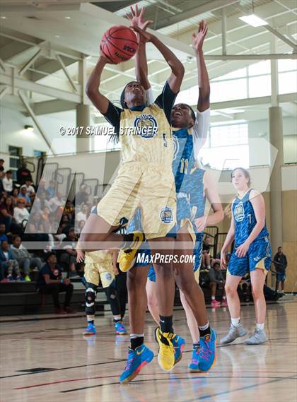 Thumbnail 3 in NorCal Sports All Star Game East vs West photogallery.