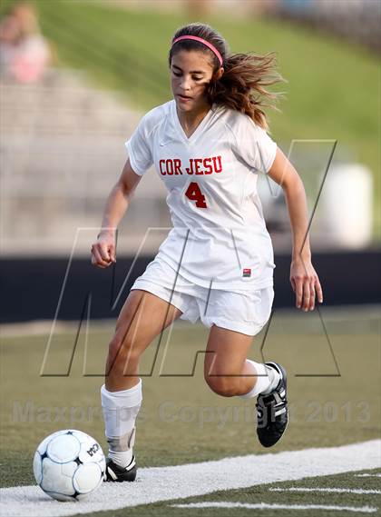 Thumbnail 2 in Oakville vs Cor Jesu Academy (MSHSAA Class 3 District 7 Playoff) photogallery.