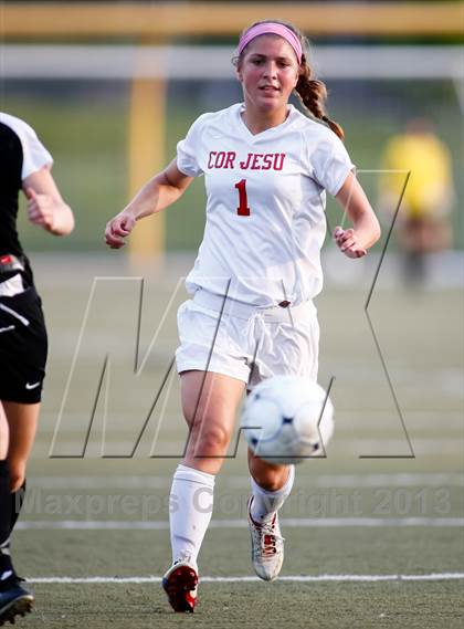 Thumbnail 2 in Oakville vs Cor Jesu Academy (MSHSAA Class 3 District 7 Playoff) photogallery.