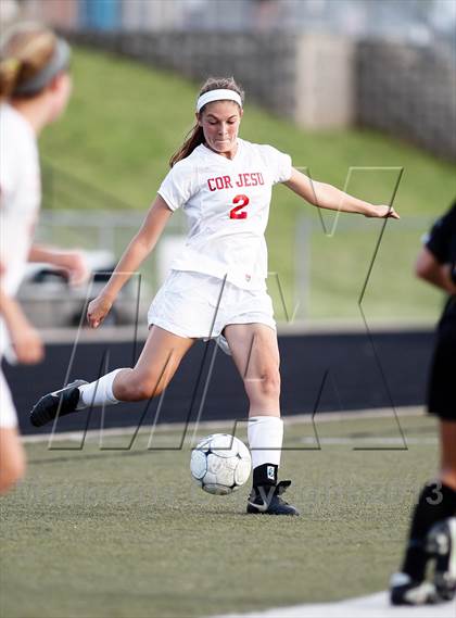 Thumbnail 2 in Oakville vs Cor Jesu Academy (MSHSAA Class 3 District 7 Playoff) photogallery.