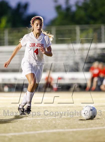 Thumbnail 2 in Oakville vs Cor Jesu Academy (MSHSAA Class 3 District 7 Playoff) photogallery.