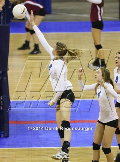 Thumbnail 3 in Valley vs Coal Ridge (CHSAA 3A Playoff) photogallery.