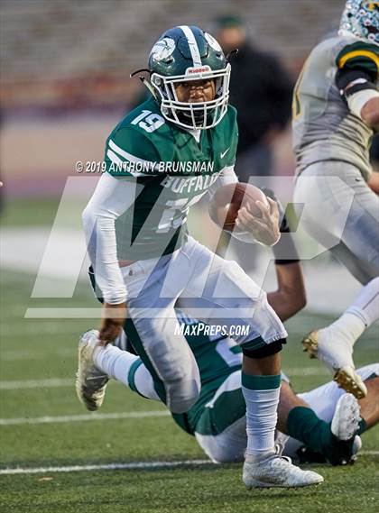 Thumbnail 3 in Placer vs. Manteca (CIF SJS D3 Final) photogallery.