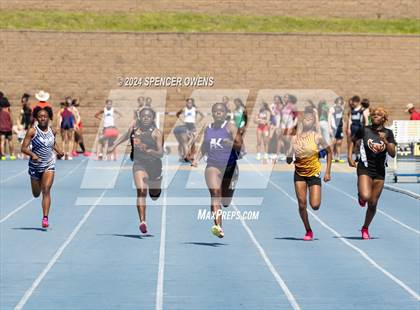 Thumbnail 3 in Johnson C. Smith University Invitational photogallery.