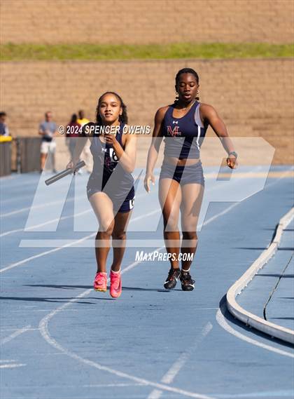 Thumbnail 1 in Johnson C. Smith University Invitational photogallery.