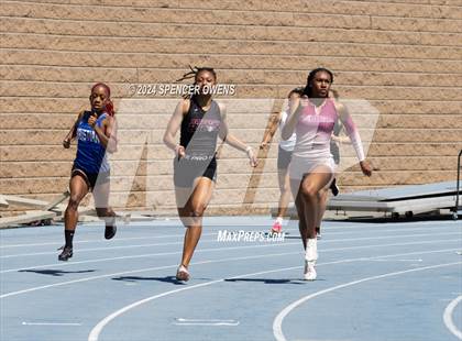 Thumbnail 1 in Johnson C. Smith University Invitational photogallery.