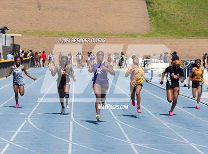Thumbnail 1 in Johnson C. Smith University Invitational photogallery.