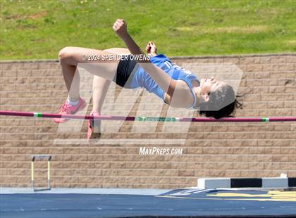 Thumbnail 2 in Johnson C. Smith University Invitational photogallery.