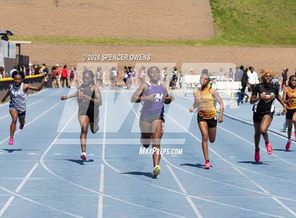 Thumbnail 2 in Johnson C. Smith University Invitational photogallery.