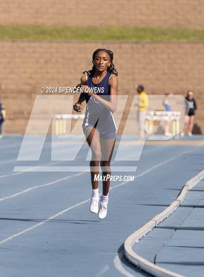 Thumbnail 1 in Johnson C. Smith University Invitational photogallery.