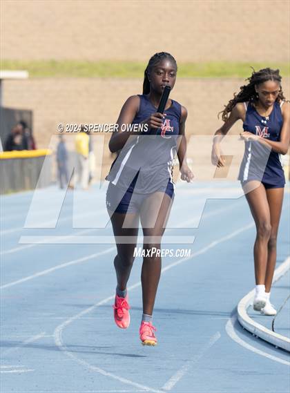 Thumbnail 1 in Johnson C. Smith University Invitational photogallery.