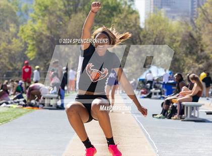 Thumbnail 3 in Johnson C. Smith University Invitational photogallery.