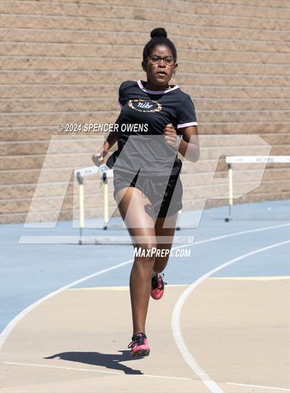 Thumbnail 1 in Johnson C. Smith University Invitational photogallery.