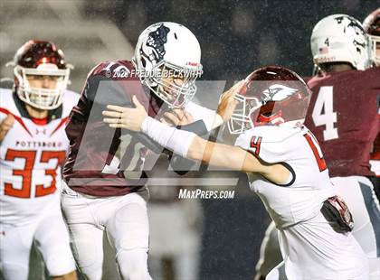 Thumbnail 2 in Pottsboro vs. Jefferson (UIL 3A Bi-District) photogallery.