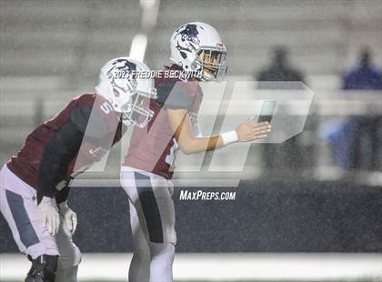 Thumbnail 1 in Pottsboro vs. Jefferson (UIL 3A Bi-District) photogallery.