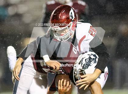 Thumbnail 3 in Pottsboro vs. Jefferson (UIL 3A Bi-District) photogallery.
