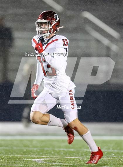Thumbnail 3 in Pottsboro vs. Jefferson (UIL 3A Bi-District) photogallery.