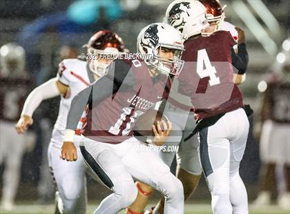 Thumbnail 1 in Pottsboro vs. Jefferson (UIL 3A Bi-District) photogallery.
