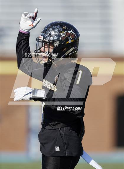 Thumbnail 3 in Tuscarora vs. Highland Springs (VHSL Class 5 Final) photogallery.