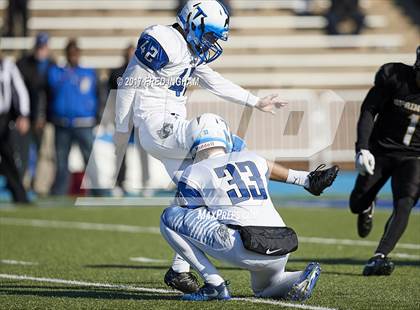 Thumbnail 3 in Tuscarora vs. Highland Springs (VHSL Class 5 Final) photogallery.