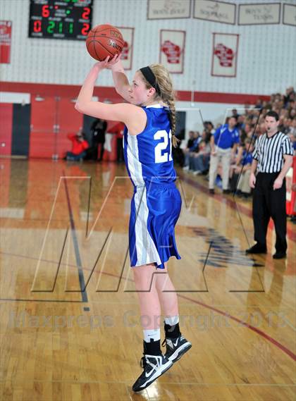 Thumbnail 2 in Cameron vs. Colfax (WIAA D4 Sectional Semi Final)  photogallery.