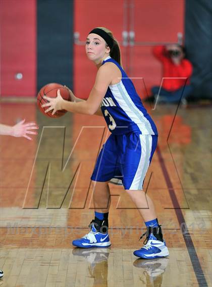 Thumbnail 3 in Cameron vs. Colfax (WIAA D4 Sectional Semi Final)  photogallery.