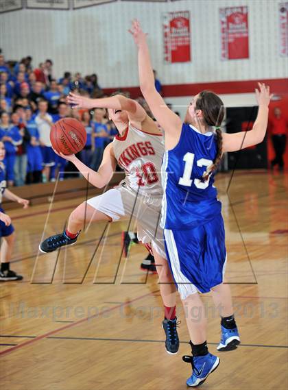 Thumbnail 1 in Cameron vs. Colfax (WIAA D4 Sectional Semi Final)  photogallery.