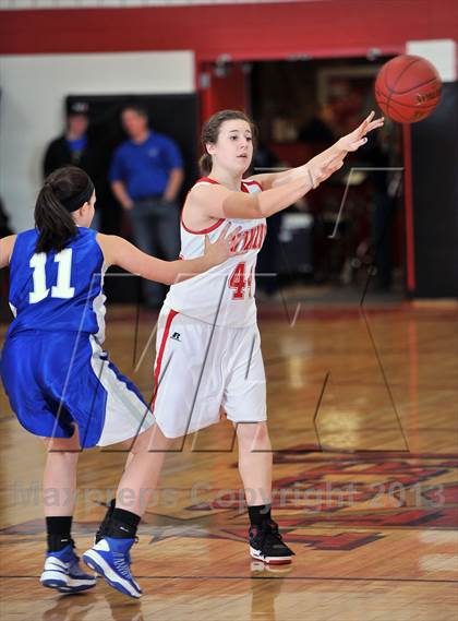 Thumbnail 3 in Cameron vs. Colfax (WIAA D4 Sectional Semi Final)  photogallery.